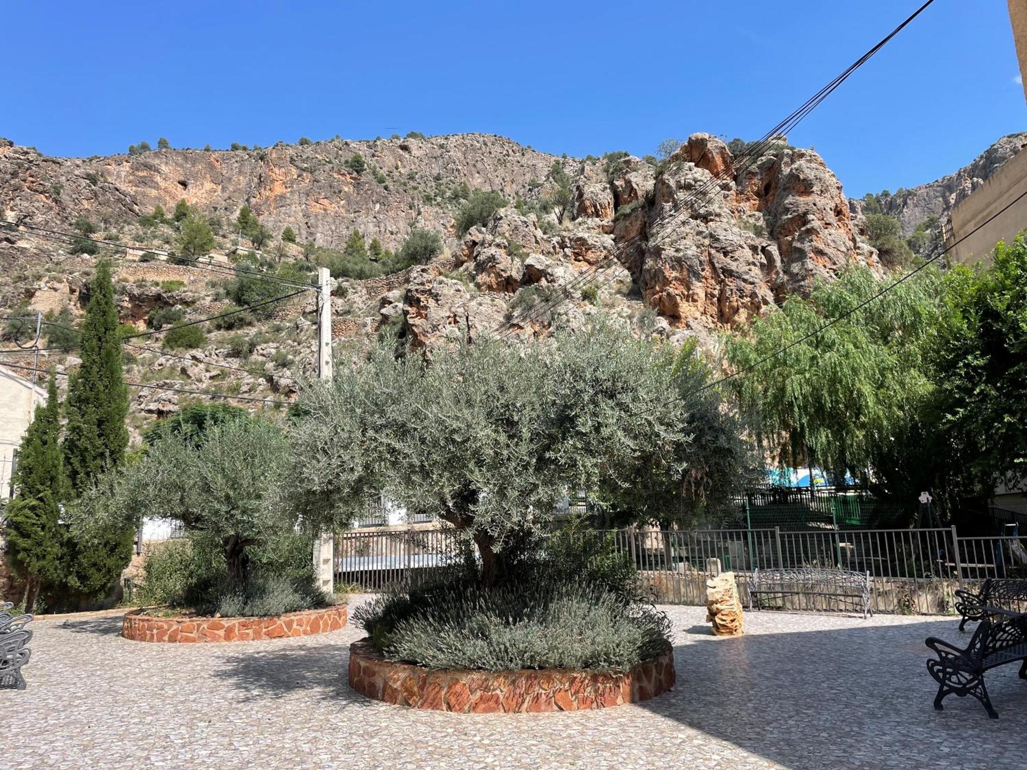 Hotel Restaurante Felipe II (Adults Only) Ayna Exterior photo