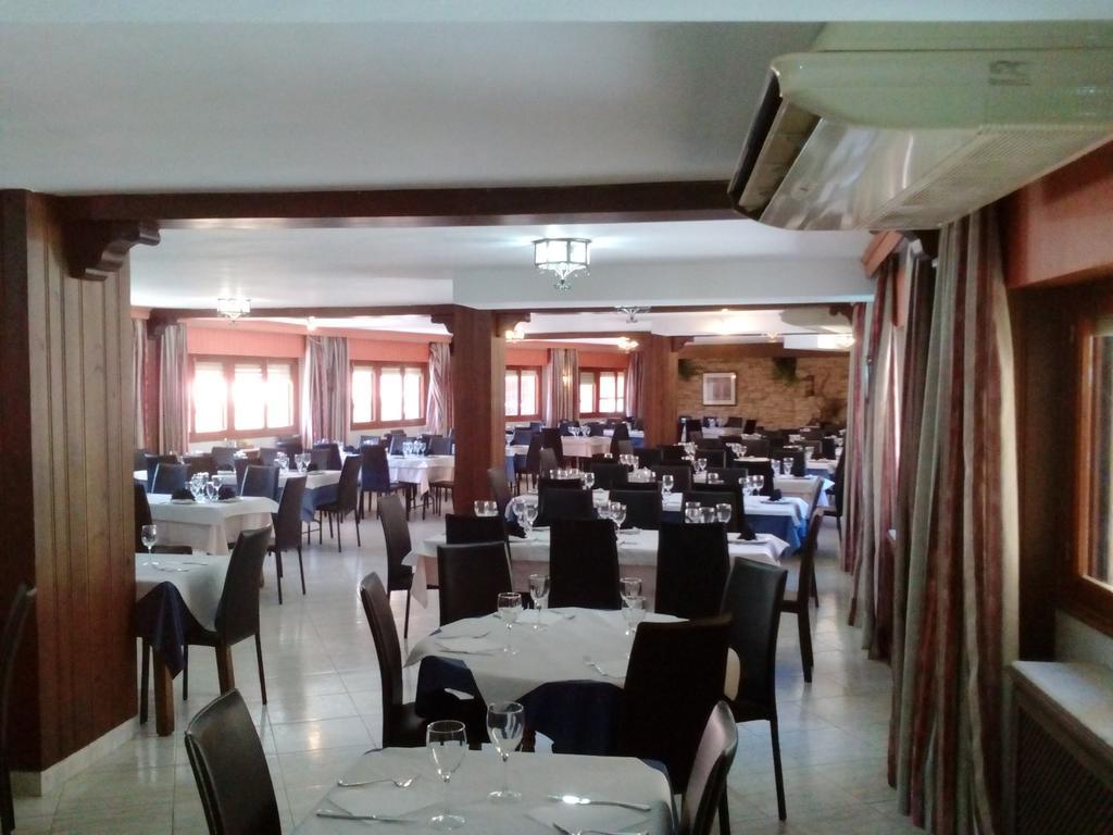 Hotel Restaurante Felipe II (Adults Only) Ayna Exterior photo